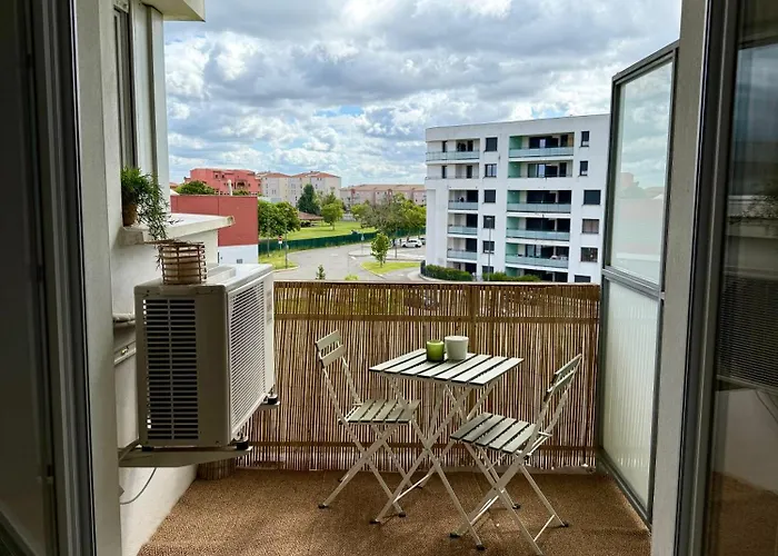 Appartement Cosy - Rénové Et Lumineux - *